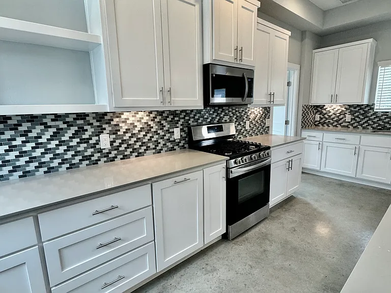 6911 Meador Ave — Photo 12