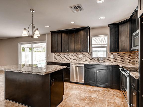 4th image of 3037 W Campo Bello Dr