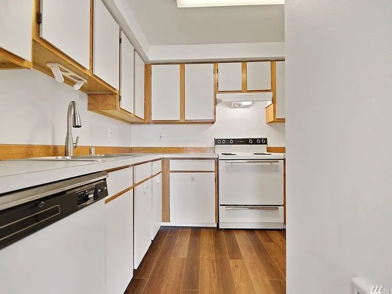 311 Date Ave #A — Photo 7
