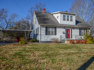 1301 E Oakland Ave, Johnson City, TN 37601