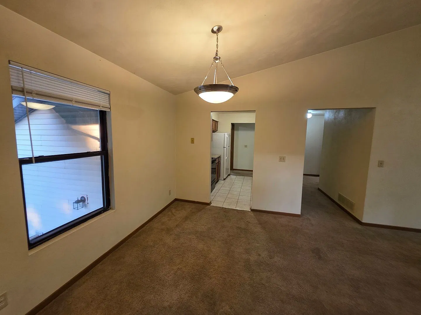 6297 Garrett Lane — Photo 4