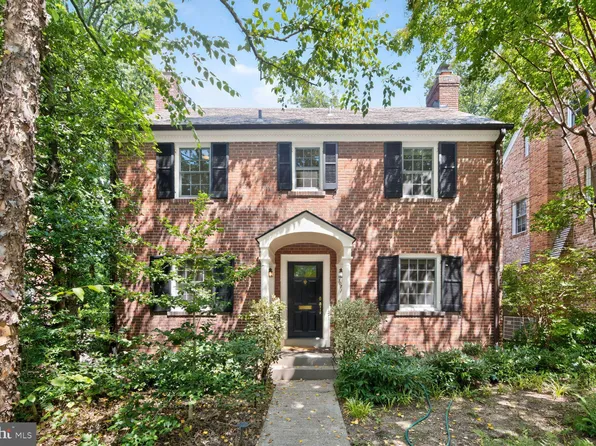 3071 Ordway St NW, Washington, DC 20008