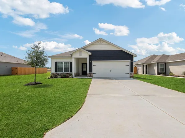 10351 Red Cardinal Dr, Cleveland, TX 77328