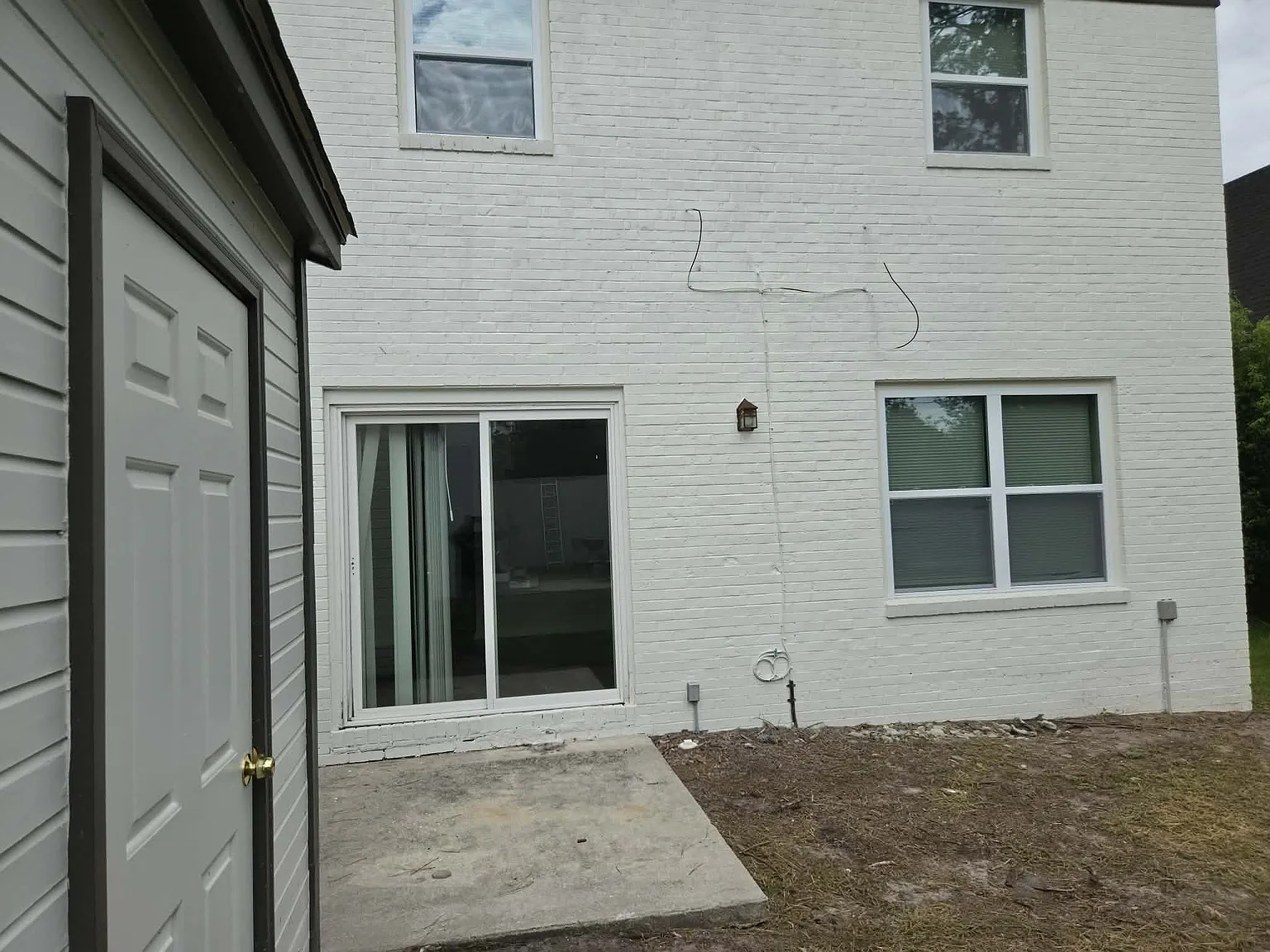 3 bed, 2.5 bath, 1428 sqft, $1,600 — Photo 3