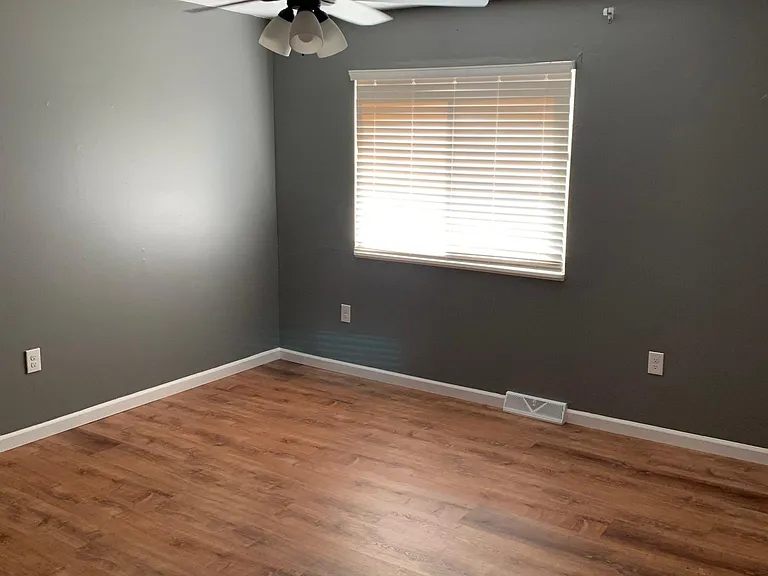 75 Old Airport Rd #302 — Photo 13