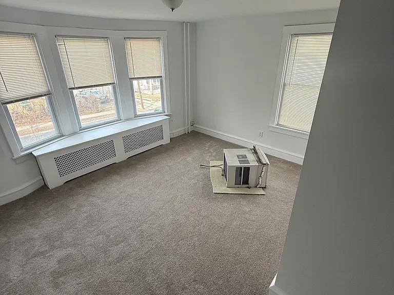 1554 Delaware Ave — Photo 8