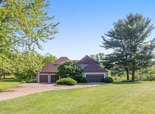 280 Fairway Ct APT A, Plainwell, MI 49080