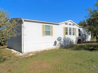 5909 W Grovepark Rd, Dunnellon, FL 34433