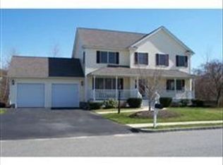 3 Arbor Ln, Woburn, MA 01801