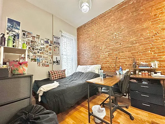 Rented by Doorway NYC, LLC | media 6