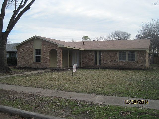 1st image of 1914 Vail Dr