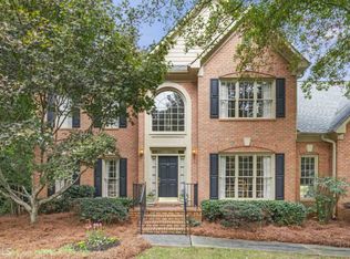 2557 Forest Meadow Ln, Lawrenceville, GA 30043