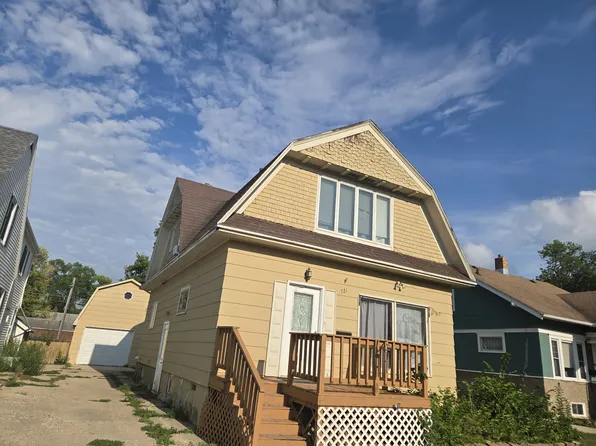 721 2nd Ave SW, Pipestone, MN 56164