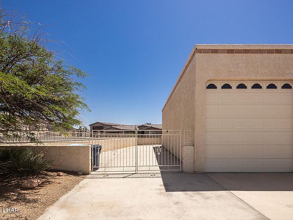 5th image of 3984 Coral Reef Dr