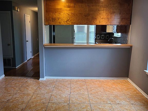 4th image of 1500 E Johnson Ave APT 221
