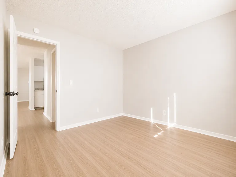 1835 Zebulon Dr #B — Photo 12
