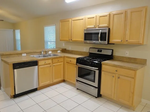 11298 Beebalm Cir — Photo 2