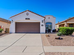 251 W Calle Moncayo, Sahuarita, AZ 85629