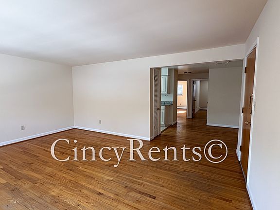 4th image of 2909 Van Dyke Dr APT 2