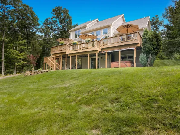 1368 Woods And Waters Trl #2, Traverse City, MI 49696