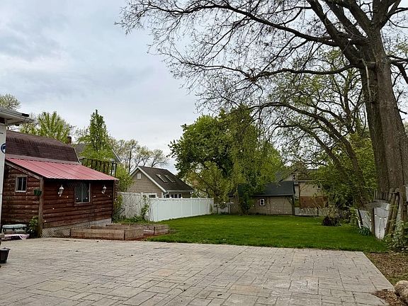 2nd image of 318 N 3rd Street