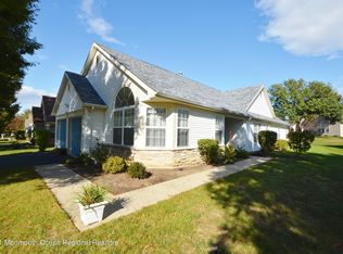 2673 Meadow Lake Dr, Toms River, NJ