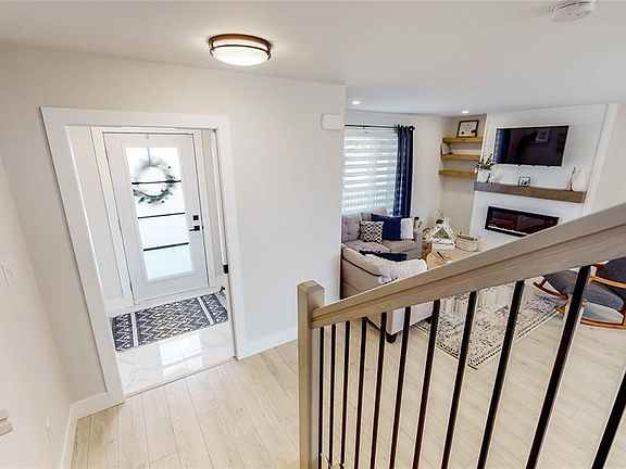 4th image of 8 Walnut Street