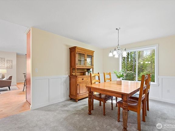 5th image of 10307 208th Avenue SE