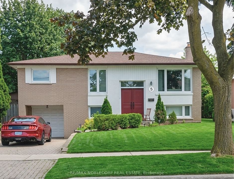 1st image of 5 Conamore Cres