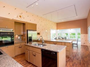 250 Harris Rd, Smithfield, RI 02917