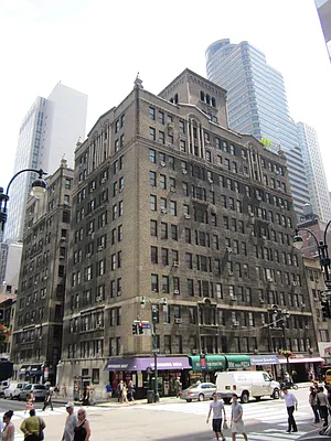 Rented by Solil Management | media 6