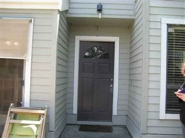 1527 Hood Rd Unit F, Sacramento, CA 95825