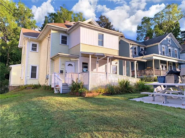 209 Spring St, Meadville, PA 16335