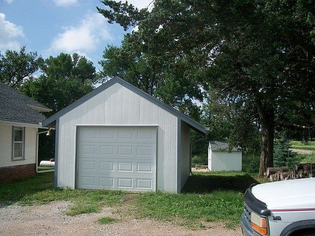 2nd image of 797 County Road 2350