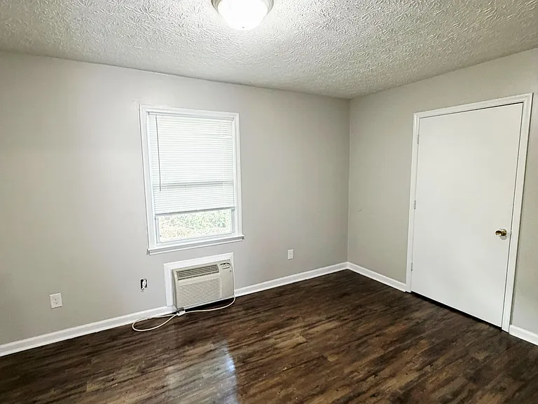 106 Rice Ct #11 — Photo 1