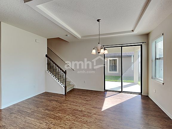 4th image of 11835 Thicket Wood Dr