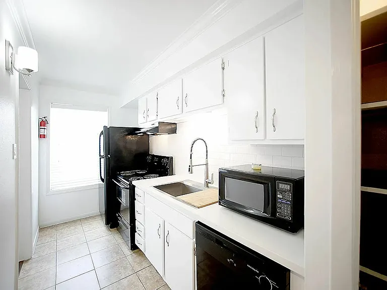Forest Oaks Apartments — Photo 28