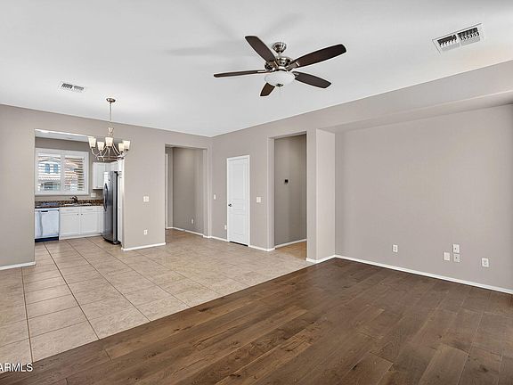 4th image of 21367 E NIGHTINGALE Road