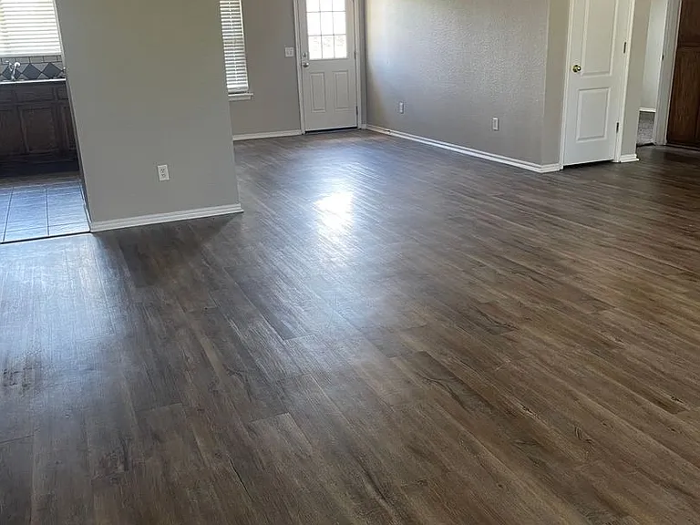 1118 Barbary Dr — Photo 3