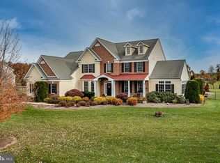 403 Stone Bridge Rd, Perkasie, PA 18944