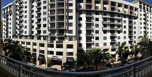 99 SE Mizner Blvd Photo 1