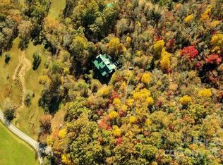 536 Daves Creek Rd, Franklin, NC 28734