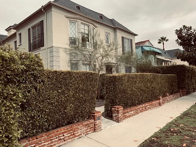9323 W Olympic Blvd