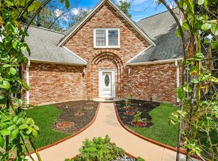 17502 Sandy Cliffs Dr, Houston, TX 77090