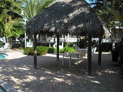 2nd image of 21 Coral Way