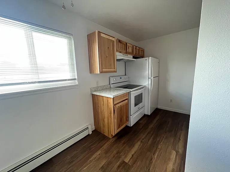 3302 Frontier St #204 — Photo 4