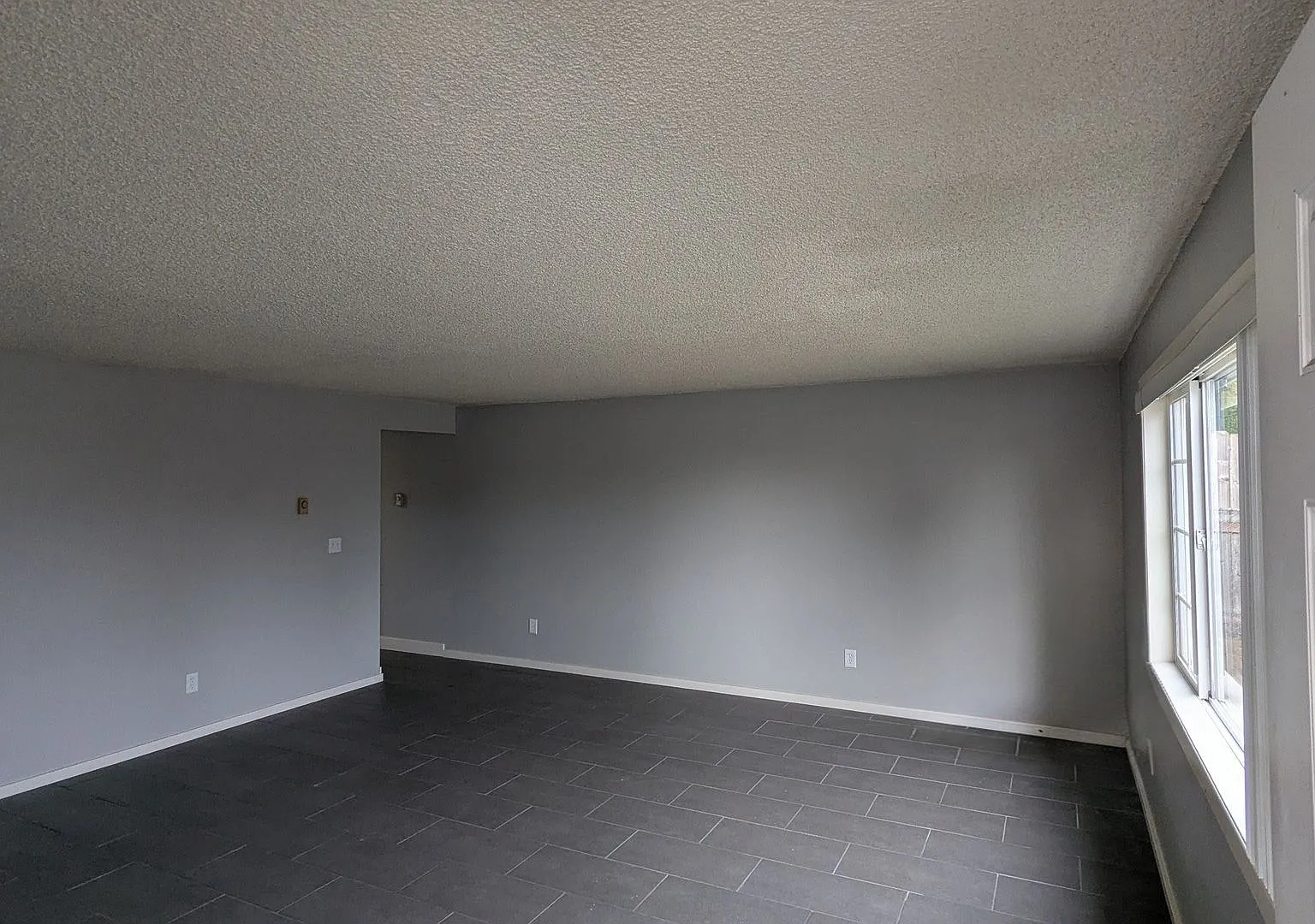 1811 E. 27th Street — Photo 3
