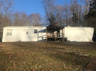 48 Camelot Dr, Camden, TN 38320