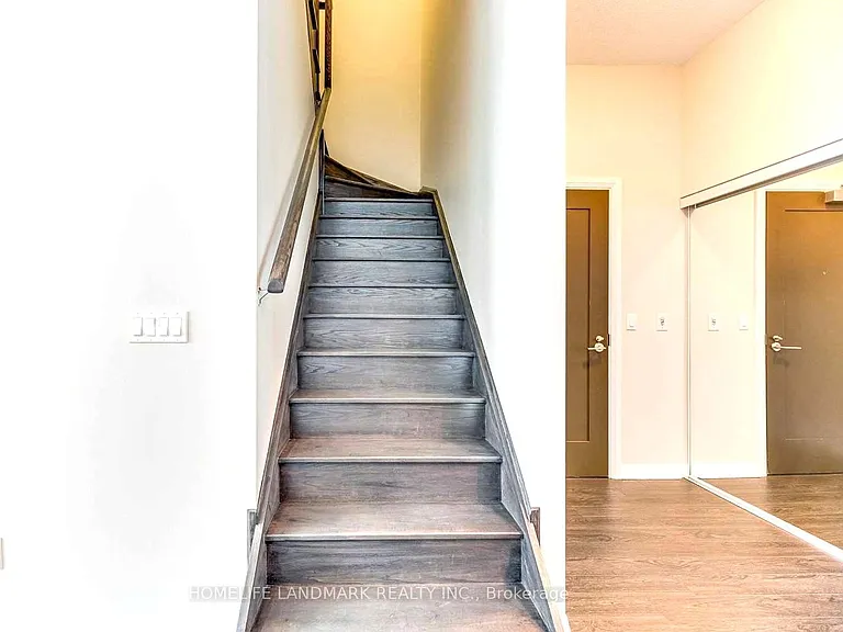 55 Eglinton Ave W #109 — Photo 11