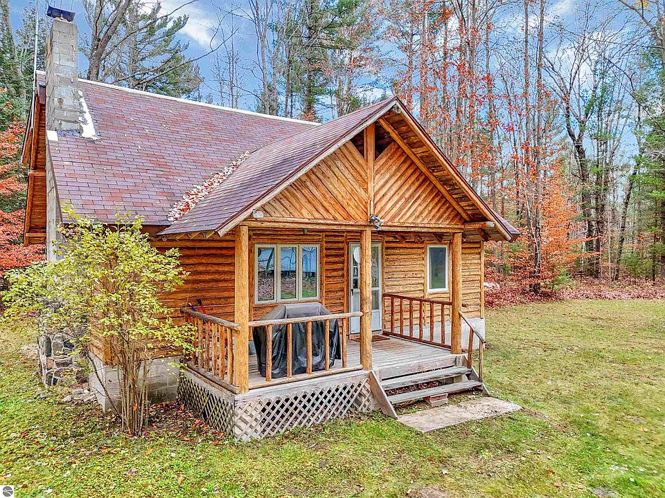 3616 E Phelps Rd, Lake City, MI 49651 Zillow